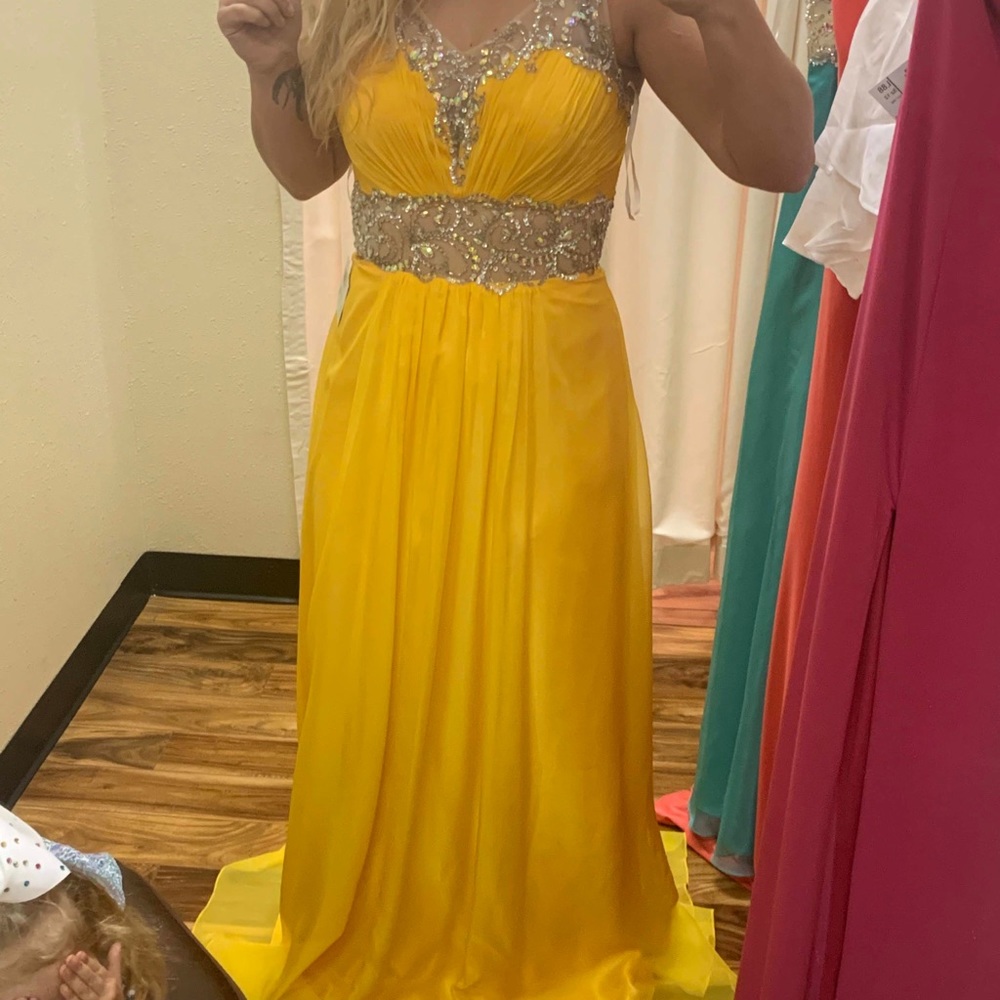 Kasey J Yellow Gown Size 10